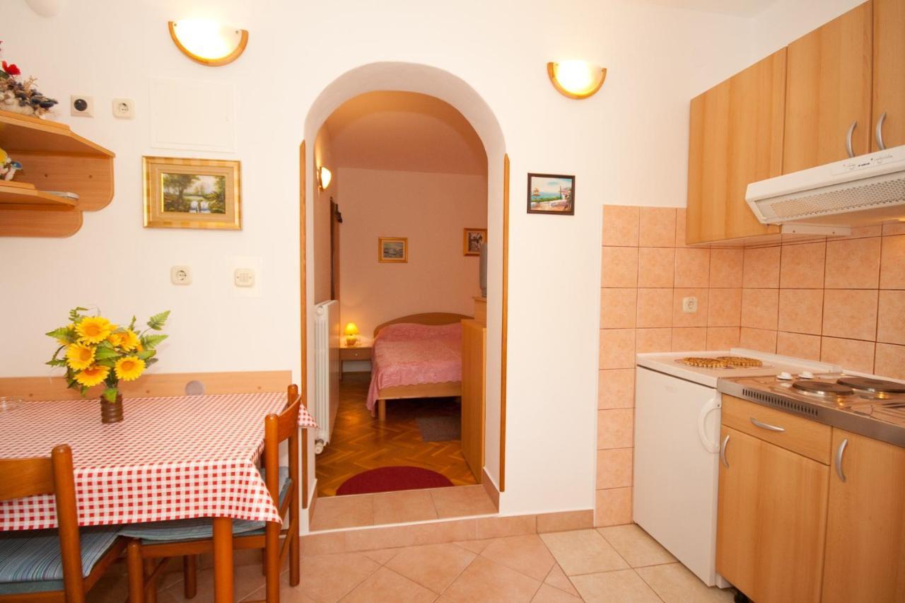 Apartment Anica Baška Buitenkant foto