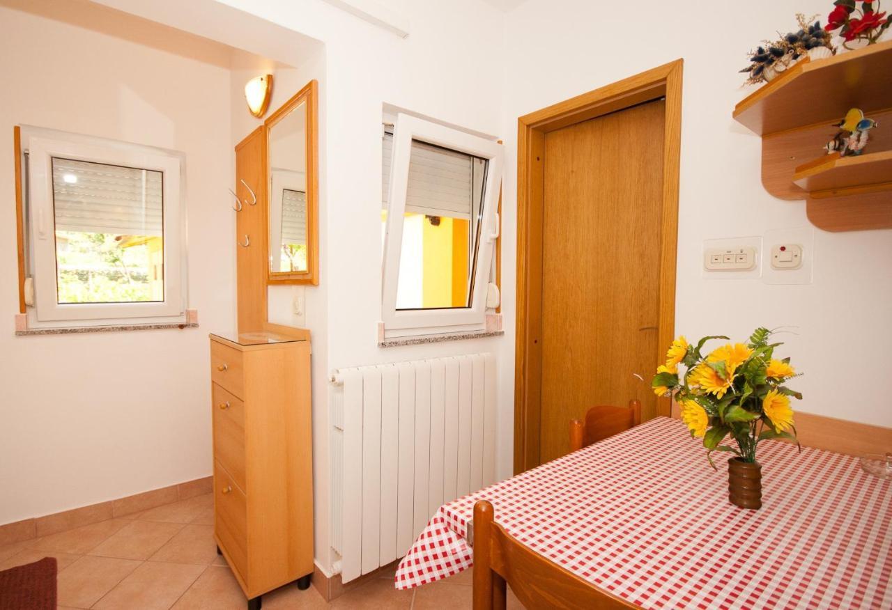Apartment Anica Baška Buitenkant foto